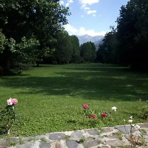  Chalet La Dependance France
